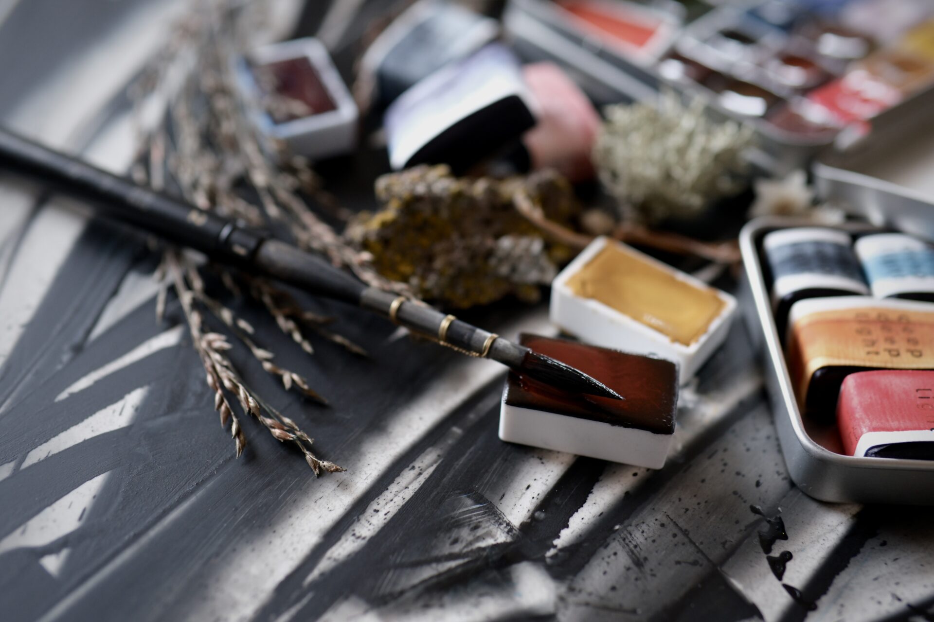 Full pans - Image 10